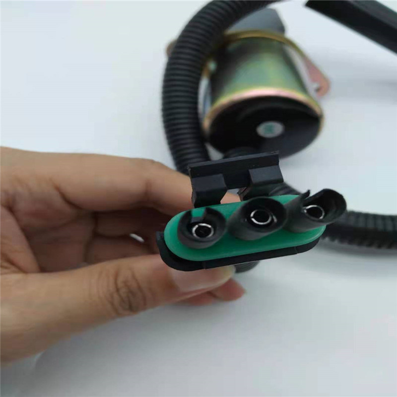 Stop Solenoid Valve 1755ES-24 RE504233 RE54747 Cocok Untuk Mesin Diesel John Deere 24V