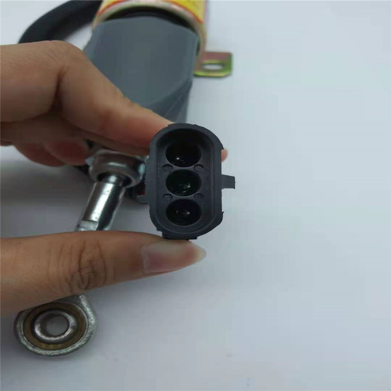 B4000-1115030 Stop Solenoid Valve Cocok Untuk Mesin DCEC YUCHAI YC4110/6108/4018/4105/4112
