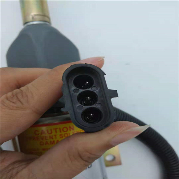 3926411 / SA-4257-12 Stop Solenoid Valve Cocok Untuk Suku Cadang Mesin Excavator Cummins 6CT