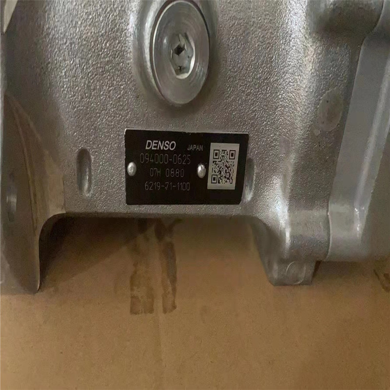 6219-71-1100 Pompa Injeksi Bahan Bakar Diesel Assy PC2000-8 WA800 WA900 SAA12V140E 6219711100