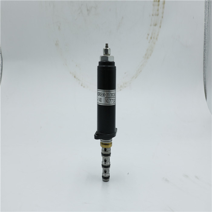 KDRDE5K-31/30C50-140 Excavator Bagian Listrik Pompa Hidrolik Solenoid Valve Untuk Kobelco SY215